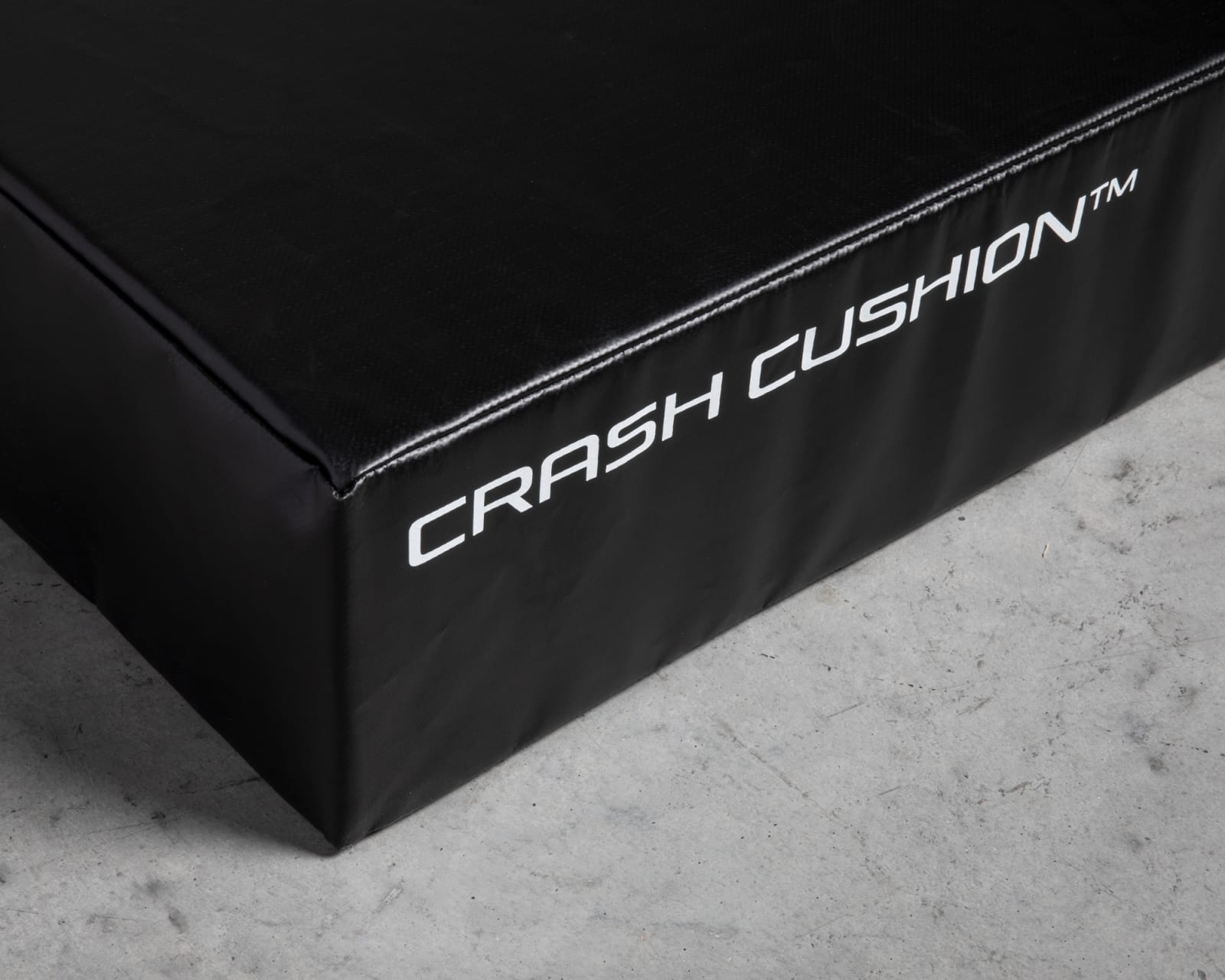 Rogue crash mats store
